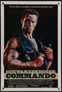 8m284 COMMANDO linen 1sh 1985 Arnold Schwarzenegger is going to make someone pay!