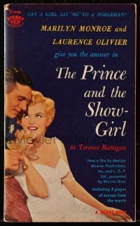 8x324 PRINCE & THE SHOWGIRL paperback book 1957 the story with 8 pages of Marilyn Monroe images!