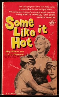 8x326 SOME LIKE IT HOT paperback book 1959 w/8 pages of images of Marilyn Monroe, Curtis & Lemmon!