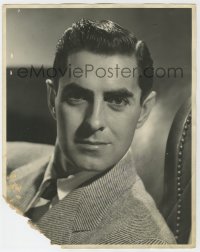 8y063 TYRONE POWER JR. signed deluxe 11x14 still 1940s head & shoulders portrait of the leading man!