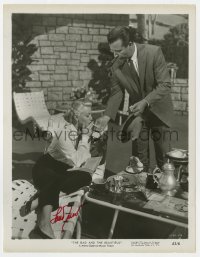 8y243 LANA TURNER signed 8x10.25 still 1953 with Dick Powell in The Bad and the Beautiful!