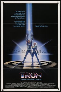 8z916 TRON 1sh 1982 Walt Disney sci-fi, Jeff Bridges in a computer, special effects, rare style!