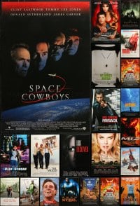 9d479 LOT OF 32 UNFOLDED MOSTLY DOUBLE-SIDED 27X40 ONE-SHEETS 1990s-2000s cool movie images!