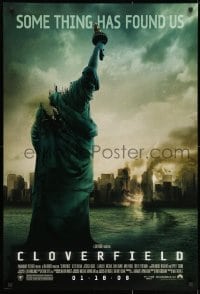 9g588 CLOVERFIELD advance DS 1sh 2008 wild image of destroyed New York & Lady Liberty decapitated!