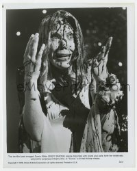 9h241 CARRIE 8.25x10.25 still 1976 best close up of Sissy Spacek covered in blood at the prom!