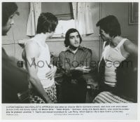 9h671 MEAN STREETS candid 8.25x9.5 still 1973 Martin Scorsese between Robert De Niro & Harvey Keitel!