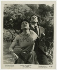 9h923 THIS ISLAND EARTH 8x10 still 1955 Faith Domergue & Rex Reason looking up at the sky!