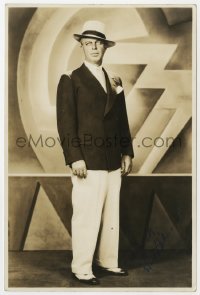 9r391 HOOT GIBSON signed deluxe 6.25x9.5 still 1920s portrait in suit & hat over deco background!