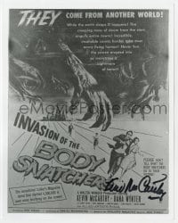 9r908 KEVIN MCCARTHY signed 8x10 REPRO still 1990s Invasion of the Body Snatchers advertising image!