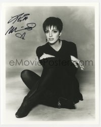 9r917 LIZA MINNELLI signed 8x10 REPRO still 1980s full-length seated portrait of the singing star!