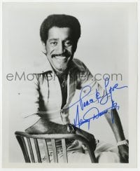 9r971 SAMMY DAVIS JR signed 8x10 REPRO still 1980s great seated smiling portrait of the star!