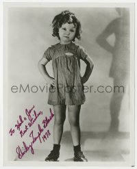 9r975 SHIRLEY TEMPLE signed 8x10 REPRO still 1978 full-length portrait of her at her cutest!