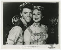 9r570 VIRGINIA MAYO signed TV 8.25x10 still R1970s with Burt Lancaster in The Flame and the Arrow!