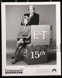 9s498 ENTERTAINMENT TONIGHT 8 TV 8x10 stills 1990s John Tesh, Mary Hart, Leonard Maltin and more!