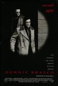 9w614 DONNIE BRASCO DS 1sh 1997 Al Pacino is betrayed by undercover cop Johnny Depp!