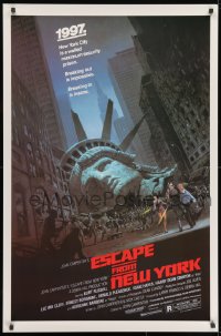 9w625 ESCAPE FROM NEW YORK studio style 1sh 1981 Carpenter, Jackson art of decapitated Lady Liberty!