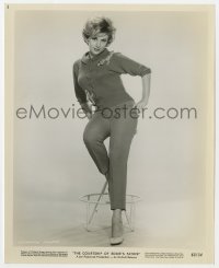1a204 COURTSHIP OF EDDIE'S FATHER 8.25x10 still 1963 full-length portrait of sexy Shirley Jones!