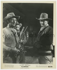 1a273 EL DORADO 8.25x10 still 1966 John Wayne by Robert Mitchum & Arthur Hunnicutt with guns!