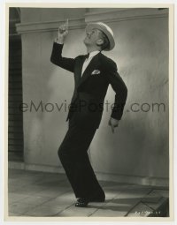 1a307 FOLIES-BERGERE 7.75x10 still 1935 full-length portrait of Maurice Chevalier dancing!