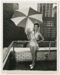 1a574 MARGIE MORAN 7x9 news photo 1973 the beautiful Filipino Miss Universe winner in swimsuit!