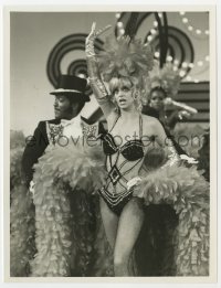 1a694 PURE GOLDIE TV 7x9.25 still 1971 sexy Goldie Hawn's first television special, as a showgirl!