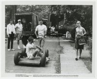 1a698 RACHEL, RACHEL candid 8x10 still 1968 Paul Newman watches Joanne Woodward from rolling cart!