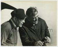 1a757 RYAN'S DAUGHTER candid 8.25x10 still 1970 director David Lean & cinematographer Fred Young!
