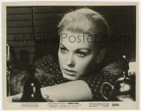 1a930 VERTIGO 8x10.25 still 1958 super close up of sexy blonde Kim Novak, Alfred Hitchcock classic!