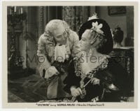 1a944 VOLTAIRE 8x10 still 1933 George Arliss as France's greatest satirist with Doris Kenyon!