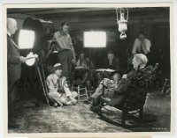 1a725 RETURN OF PETER GRIMM candid 8x10 still 1935 director films Lionel Barrymore under microphone!