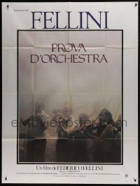 1c813 ORCHESTRA REHEARSAL French 1p 1979 Federico Fellini's Prova d'orchestra, image of violinists!