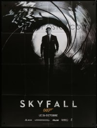 1c897 SKYFALL teaser French 1p 2012 Daniel Craig as James Bond standing in gun barrel!