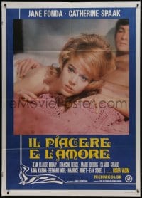 1c299 LA RONDE Italian 1p R1970s best c/u of sexy naked Jane Fonda laying in bed, Roger Vadim!
