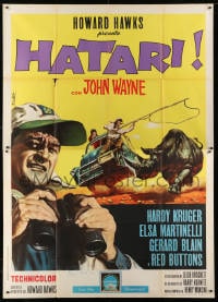 1c103 HATARI Italian 2p 1962 Howard Hawks, cool artwork of John Wayne in Africa by Enzo Nistri!