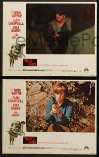1d324 TRUE GRIT 8 LCs 1969 John Wayne as Rooster Cogburn, Kim Darby, Glen Campbell, Robert Duvall!