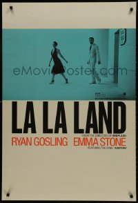 1g551 LA LA LAND teaser DS 1sh 2016 great image of Ryan Gosling & Emma Stone leaving stage door!