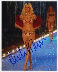 1h774 HEIDI KLUM signed color 8x10 REPRO still 2000s the beautiful German supermodel on the runway!
