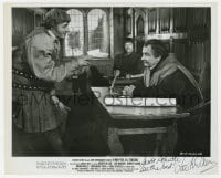 1h425 LEO MCKERN signed 8.25x10 still 1966 with Nigel Davenport & Hurt in A Man for All Seasons!