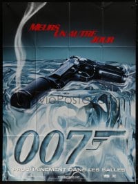 1j604 DIE ANOTHER DAY teaser French 1p 2002 James Bond, cool image of smoking gun melting ice!
