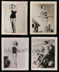 1s962 LOT OF 4 4x5 PHOTOS 1950s sexy ladies in skimpy outfits including Marilyn Monroe!