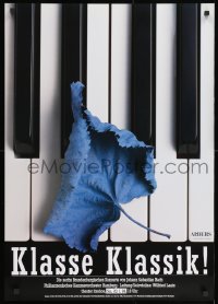 1w184 KLASSE KLASSIK 24x33 German music poster 1996 close-up of blue leaf on piano keys!