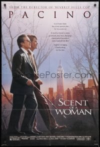 1y754 SCENT OF A WOMAN 1sh 1992 great image of blind Al Pacino walking with Chris O'Donnell!