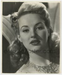 2a072 BETTY GRABLE 8.25x9.75 still 1940s head & shoulders portrait of the beautiful star!