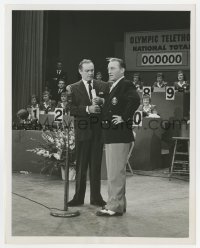 2a089 BOB HOPE/BING CROSBY 7.25x9 radio publicity still 1953 teaming together for TV fundraiser!