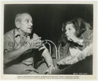 2a158 COLLECTOR candid 8.25x10 still 1966 director William Wyler shows Samantha Eggar how to act!