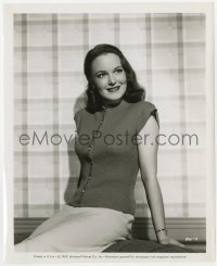 2a239 DOROTHY HART 8.25x10 still 1947 sexy seated portrait in sleeveless sweater at Universal!
