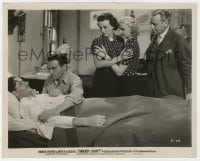 2a378 GREEN LIGHT 8x10 still 1937 Errol Flynn in hospital bed, Lindsay, Abel, Louise, Henry O'Neill!