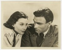 2a540 LAURENCE OLIVIER/VIVIEN LEIGH 8.25x10 still 1940 c/u when they were in 21 Days Together!