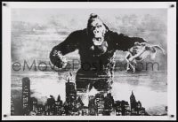 2b556 KING KONG 26x38 commercial poster 1990s best b/w image of the beast over NYC!