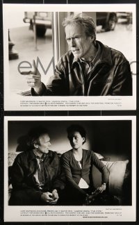 2d323 TRUE CRIME 12 8x10 stills 1999 great images of director & journalist Clint Eastwood!